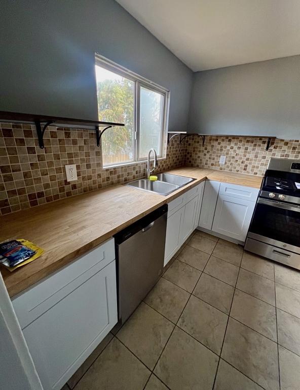 Building Photo - 149 Terracina Way