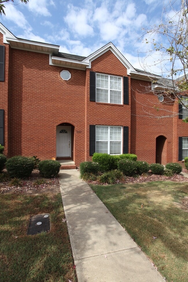 Building Photo - 1297 N Dean Rd