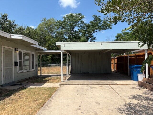 Photo - 603 Westmoreland Dr Apartment