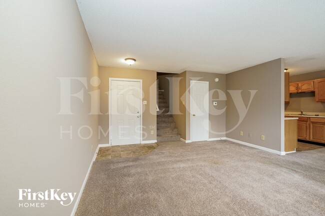 Building Photo - 2925 Redland Ln