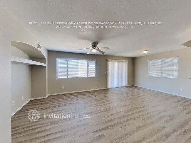 Foto del edificio - 11290 W Harrison St