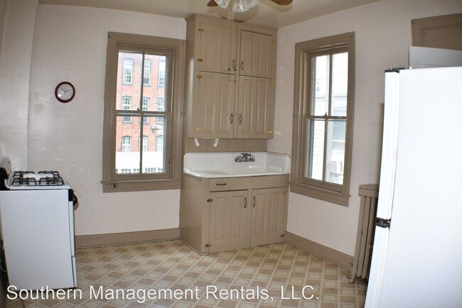 Building Photo - 513 Pennsylvania Ave