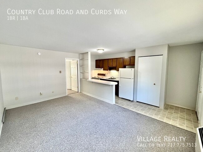 Building Photo - 613 Country Club Rd