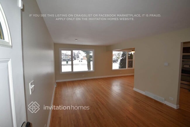 Building Photo - 7939 Mason Ave
