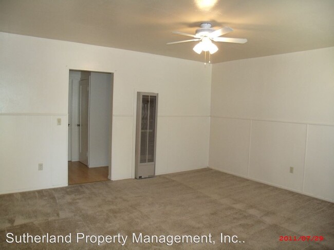 Building Photo - 172 E Placer St