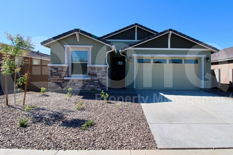 Primary Photo - 4119 E Sagebrush St