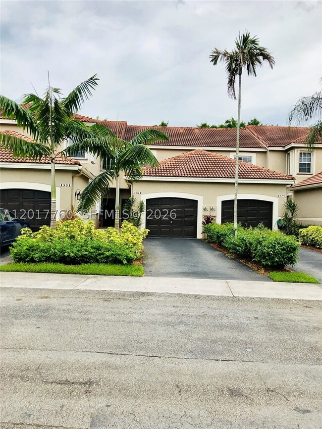 Building Photo - 1561 Sorrento Dr