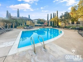 Building Photo - 182 Via Montisi