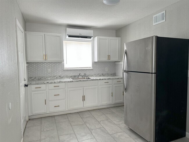 Foto del edificio - 3839 Mt Pleasant St