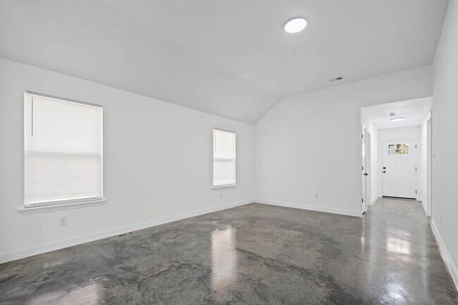 Foto del edificio - 1061 N Avalon St