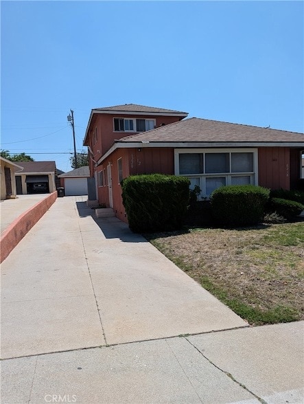 Building Photo - 6220 S Fairfax Ave