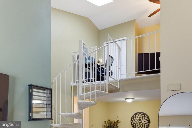 Building Photo - 10208 Ashbrooke Ct