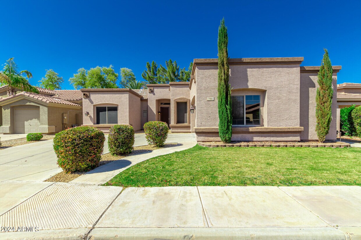Primary Photo - 756 W Citrus Way