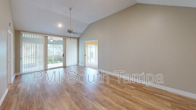 Building Photo - 3506 52nd Ave W