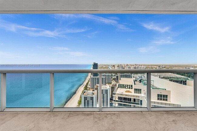 Foto del edificio - 1830 S Ocean Dr