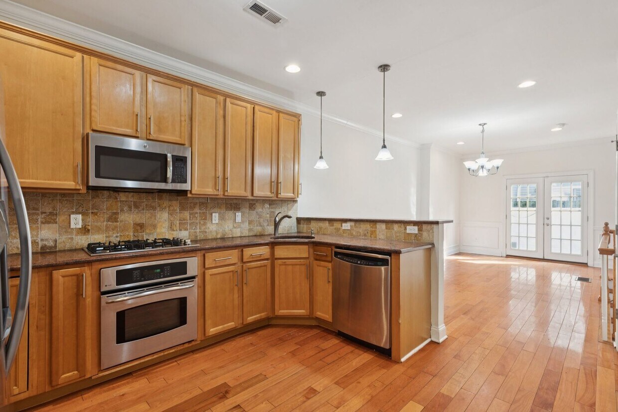 Foto principal - Beautiful 3 bedroom house
