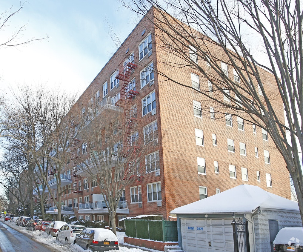 415 Argyle Rd, Brooklyn, NY 11218 Apartments Brooklyn, NY