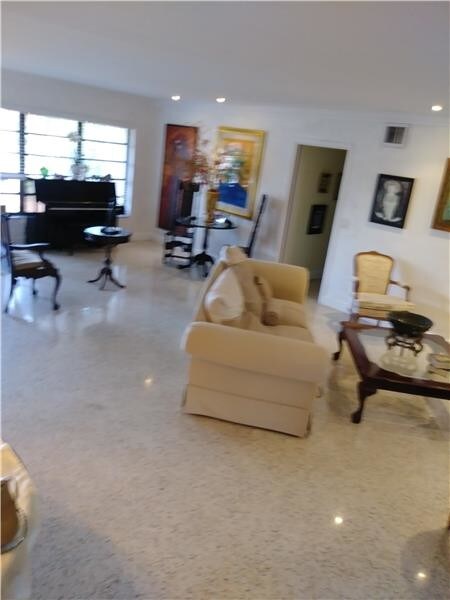 Foto del edificio - 5600 SW 74 Ct
