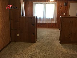 Building Photo - Single family home for rent