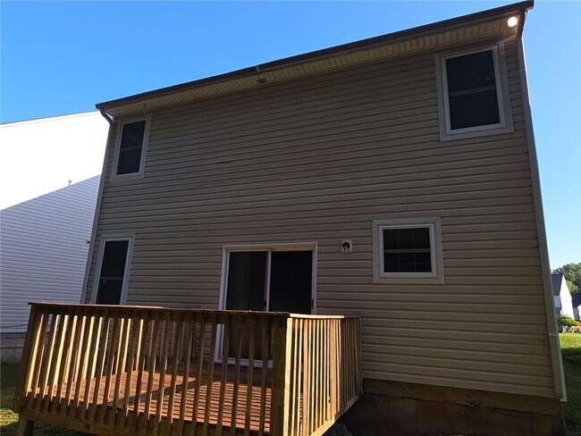 Foto del edificio - 3856 Shenfield Dr