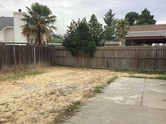 Foto del edificio - 8587 New Island Way