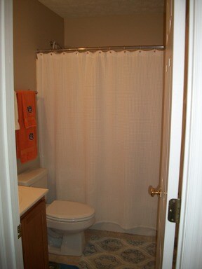 Building Photo - 499 Taleeda Ct