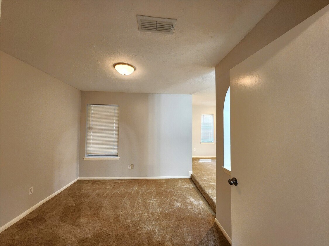 Primary Photo - 2314 Stillmeadow Dr