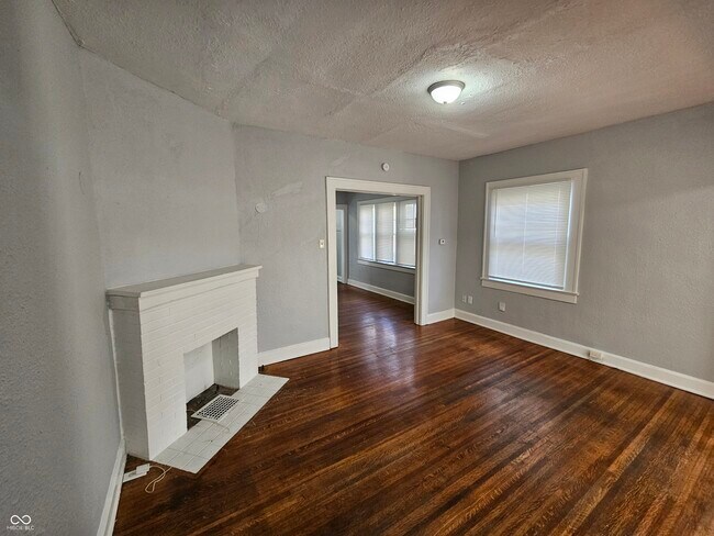 Foto del edificio - 3537 N Capitol Ave