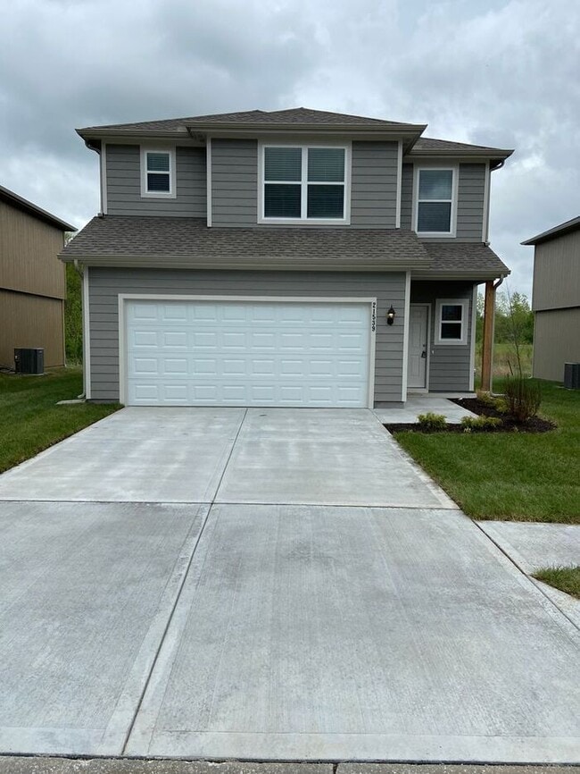 Building Photo - *END OF SUMMER SPECIAL* Three Bedroom | Tw...