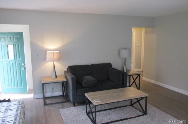 Foto del edificio - 3625 Rockingham Rd