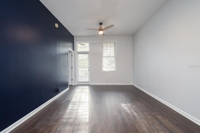 Building Photo - 5213 SW 91st Terrace