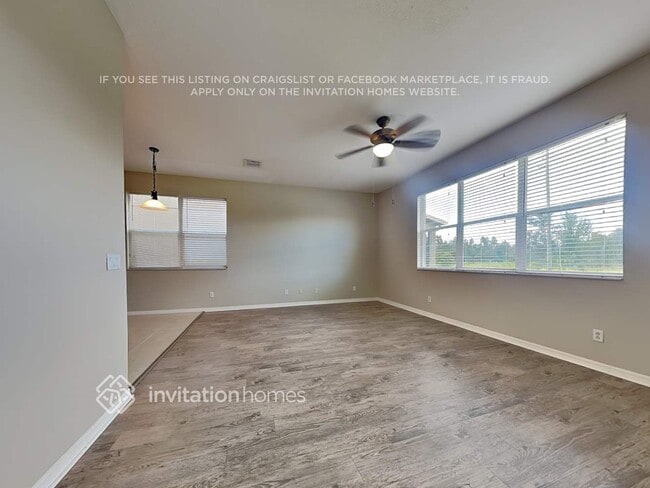 Building Photo - 9414 Leatherwood Ave