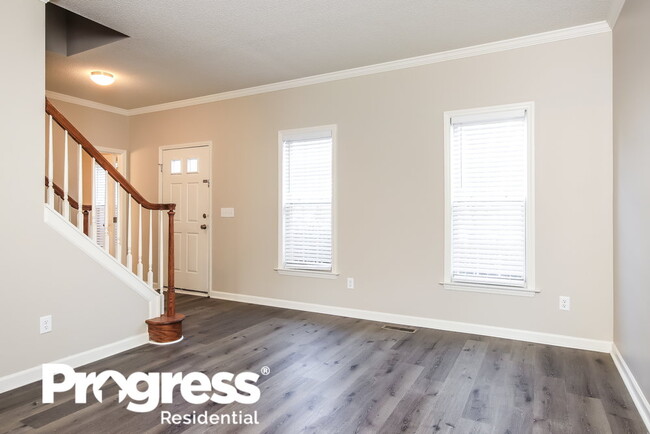 Building Photo - 5820 Waterford Landing Ct