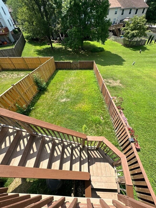 Building Photo - 3 bed Village of Thomas Run