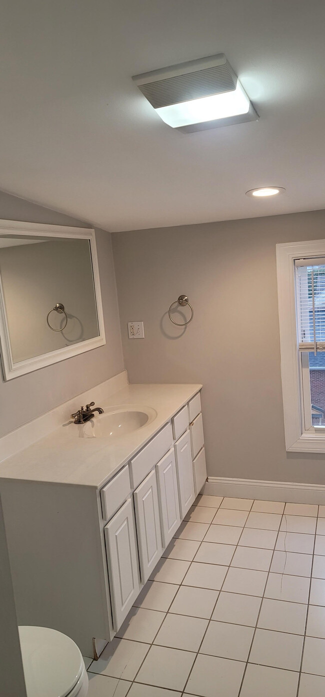 Upstairs bathroom - 159 Enfield Ave