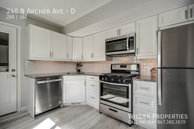 Foto del edificio - 240 N Archer Ave