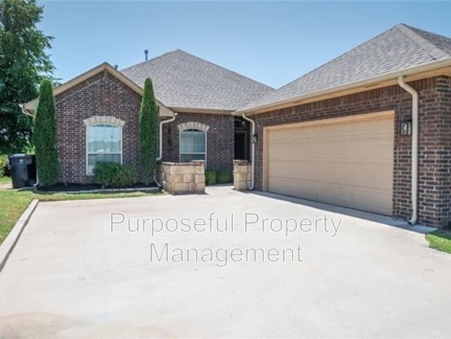 Building Photo - 12037 Ashford Dr