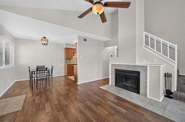 Foto del edificio - 5728 Cedar Creek Dr
