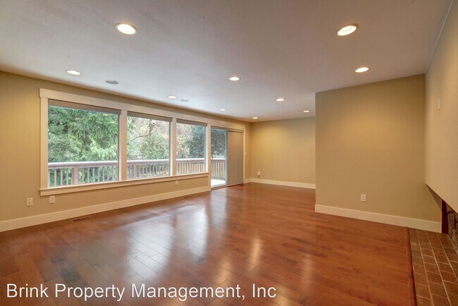 Building Photo - 4 br, 3 bath House - 4452 145th Ave SE