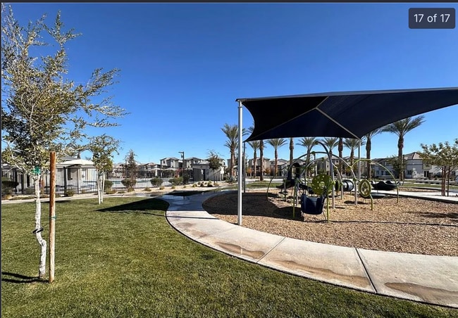 Foto del edificio - 2670 Matador Red Ave