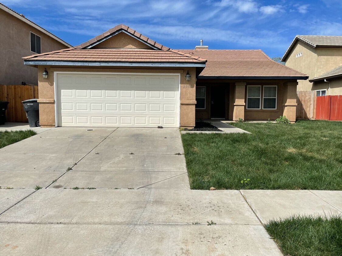 2509 Arcadia Ct, Riverbank, CA 95367 House Rental in Riverbank, CA