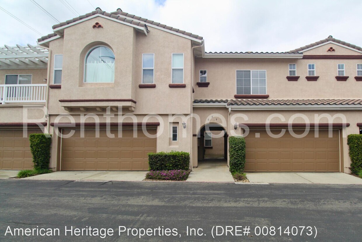 Primary Photo - 2 br, 2 bath House - 10715-8 Wexford Street