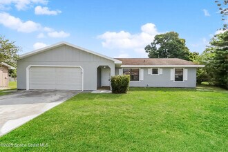 Building Photo - 901 S E O'Donnell Ln