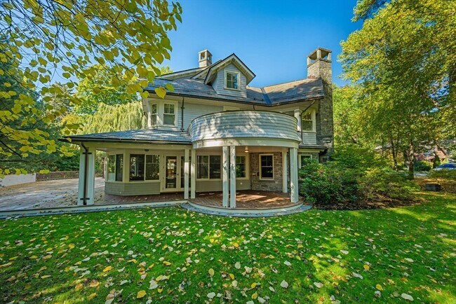 Foto del edificio - 29 Merrill Rd
