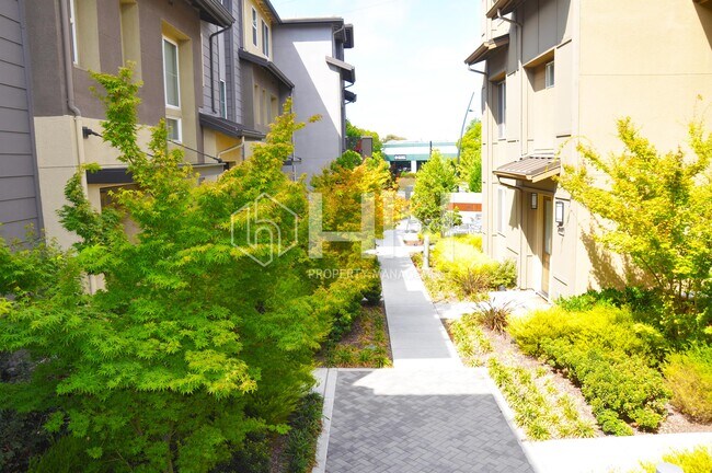 Foto del edificio - 1931 Cadence Ln