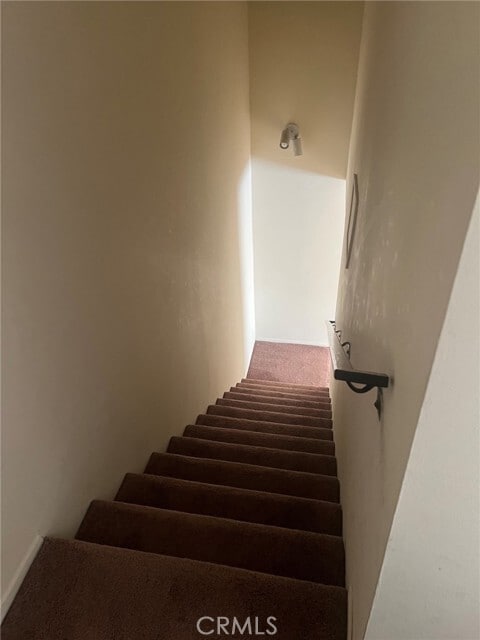 Building Photo - 4381 Ventura Canyon Ave