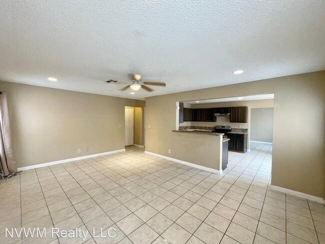 Building Photo - 4 br, 2.5 bath House - 2529 Cove Rd