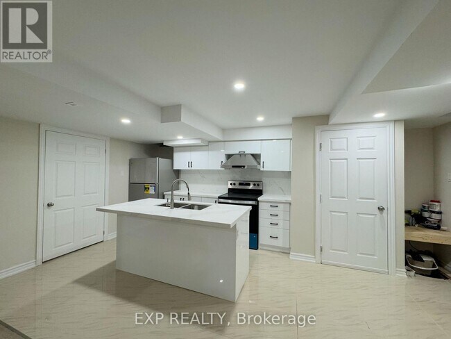 Photo du bâtiment - 1022 Glenbourne Dr