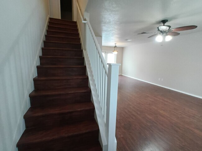 Foto del edificio - Beautiful Two-Story Home in Bridgewood