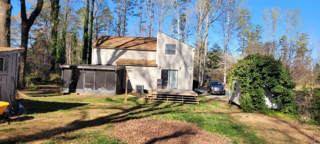 Foto del edificio - 720 Riddle Mill Rd